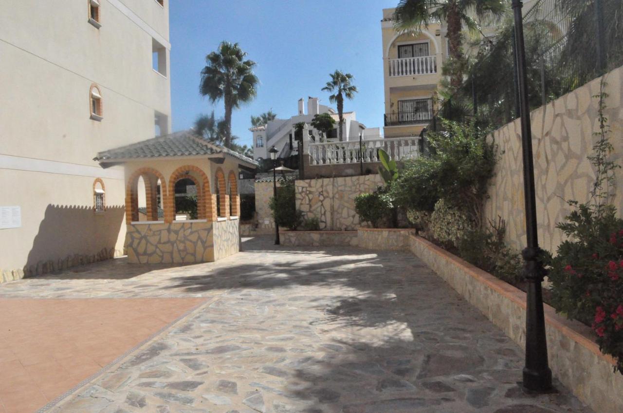 Apartament Jardin De Alba In Villamartin Orihuela Luaran gambar
